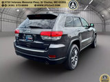 Used 2017 Jeep Grand Cherokee Limited image 3