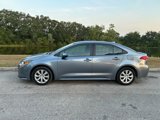 Used 2022 Toyota Corolla LE image 2