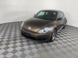 Used 2012 Volkswagen Beetle 2.5 image 2