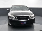 Used 2012 Chrysler 200 Touring image 3