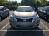 Used 2015 Nissan Altima 2.5 SV w/ Convenience Package image 2