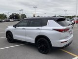 Used 2023 Mitsubishi Outlander SEL Black Edition image 3