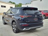 New 2025 Mitsubishi Outlander SE image 3