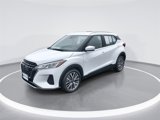 Used 2024 Nissan Kicks SV image 4