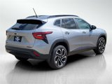 New 2025 Chevrolet Trax RS w/ Sunroof Package image 5