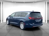 New 2025 Chrysler Pacifica Select image 5