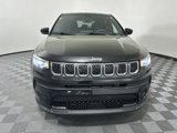 Used 2023 Jeep Compass Sport image 2