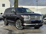 Used 2024 Lincoln Navigator Reserve image 2