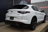 Used 2024 Alfa Romeo Stelvio Veloce image 3