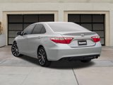 Used 2016 Toyota Camry SE image 2