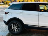 Used 2016 Land Rover Range Rover Evoque SE image 6
