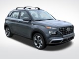 New 2025 Hyundai Venue SEL image 3