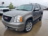 Used 2008 GMC Yukon SLT w/ SLT Preferred Equipment Group image 4