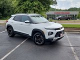 Used 2021 Chevrolet TrailBlazer LT image 2