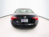 Used 2017 Toyota Corolla LE image 6
