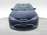 Used 2018 Chrysler Pacifica Touring-L Plus image 2