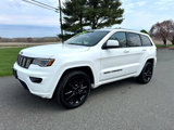 Used 2022 Jeep Grand Cherokee Laredo X image 2