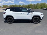 Used 2024 Jeep Compass Trailhawk image 2