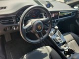 Certified 2024 Porsche Macan image 4