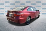 Used 2016 Toyota Camry SE image 4