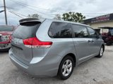 Used 2011 Toyota Sienna image 5