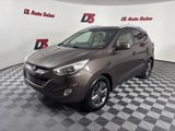 Used 2015 Hyundai Tucson SE image 2