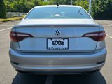 Used 2019 Volkswagen Jetta SEL Premium image 5