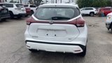 Used 2022 Nissan Kicks SV image 5