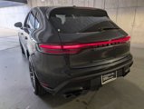 Certified 2024 Porsche Macan Turbo image 3