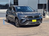 Used 2023 Volkswagen Taos SE w/ Panoramic Sunroof Package image 3