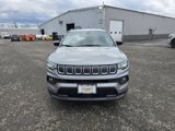 Used 2022 Jeep Compass Latitude image 2