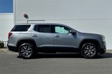 Used 2023 GMC Acadia SLE image 3
