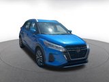 Used 2024 Nissan Kicks SV image 3