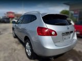 Used 2013 Nissan Rogue SV image 4