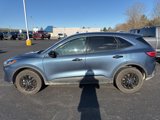 Used 2020 Ford Escape SE image 3