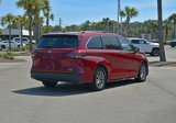 Used 2022 Toyota Sienna XLE image 3