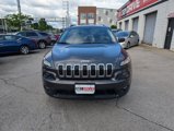 Used 2016 Jeep Cherokee Latitude image 3