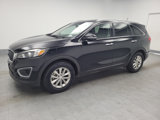 Used 2016 Kia Sorento LX image 2
