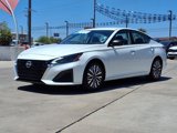 Used 2024 Nissan Altima 2.5 SV image 3