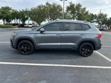 Used 2023 Volkswagen Taos SE image 6