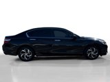 Used 2017 Honda Accord LX image 6