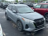 Used 2023 Nissan Kicks SV image 3