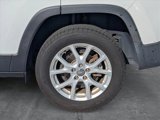 Used 2017 Jeep Cherokee Latitude w/ Safety/Convenience Group image 3