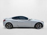 Used 2014 Hyundai Genesis 3.8 image 4