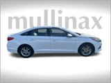 Used 2017 Hyundai Sonata SE image 1