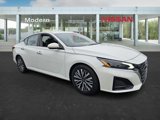 Certified 2023 Nissan Altima 2.5 SV image 3