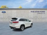 Used 2017 Toyota Highlander Limited image 4
