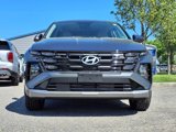 New 2025 Hyundai Tucson SE image 3