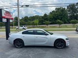 Used 2019 Dodge Charger SXT image 2