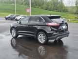 Used 2023 Ford Edge Titanium image 3